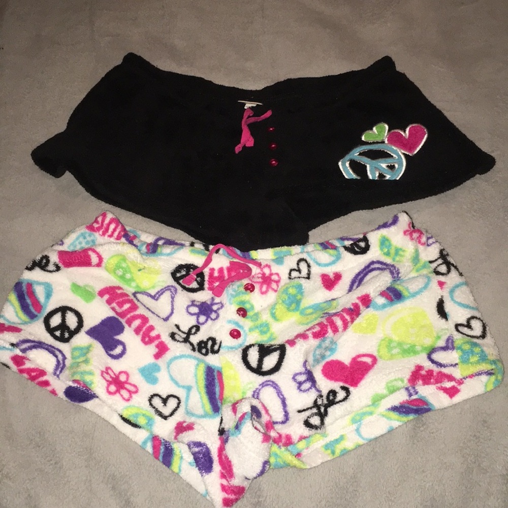 Super soft pajama shorts ! ☺️